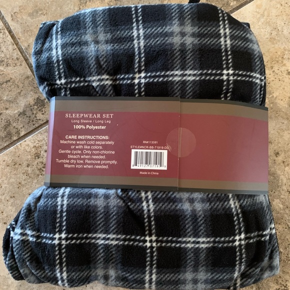 NWT PINE TRAILS MENS 2 piece pajama set size large - Picture 4 of 4